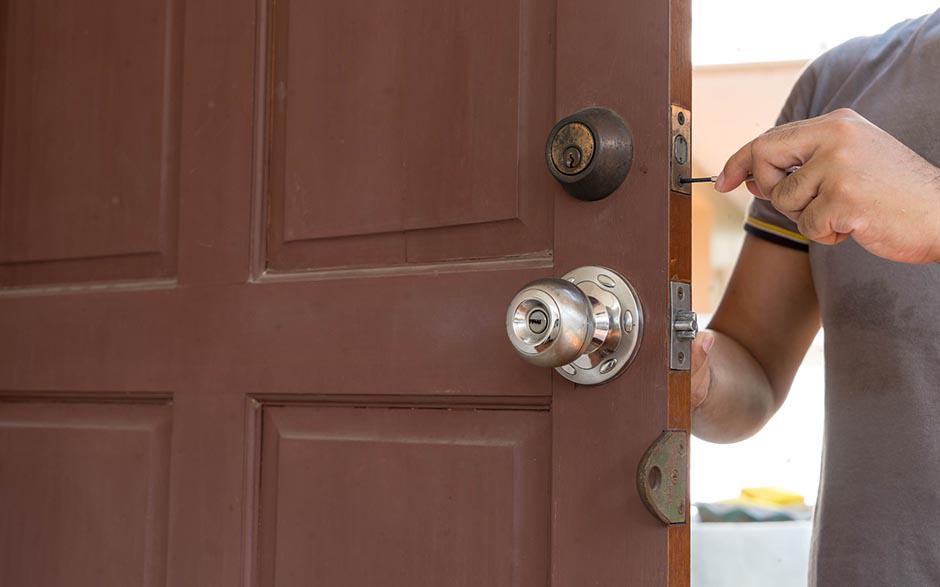 serrure porte d'entrée Houilles