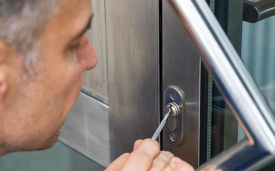 demontage serrure porte Houilles