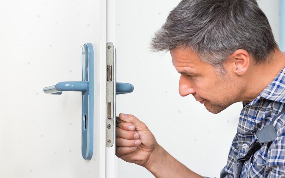 demontage serrure porte Houilles